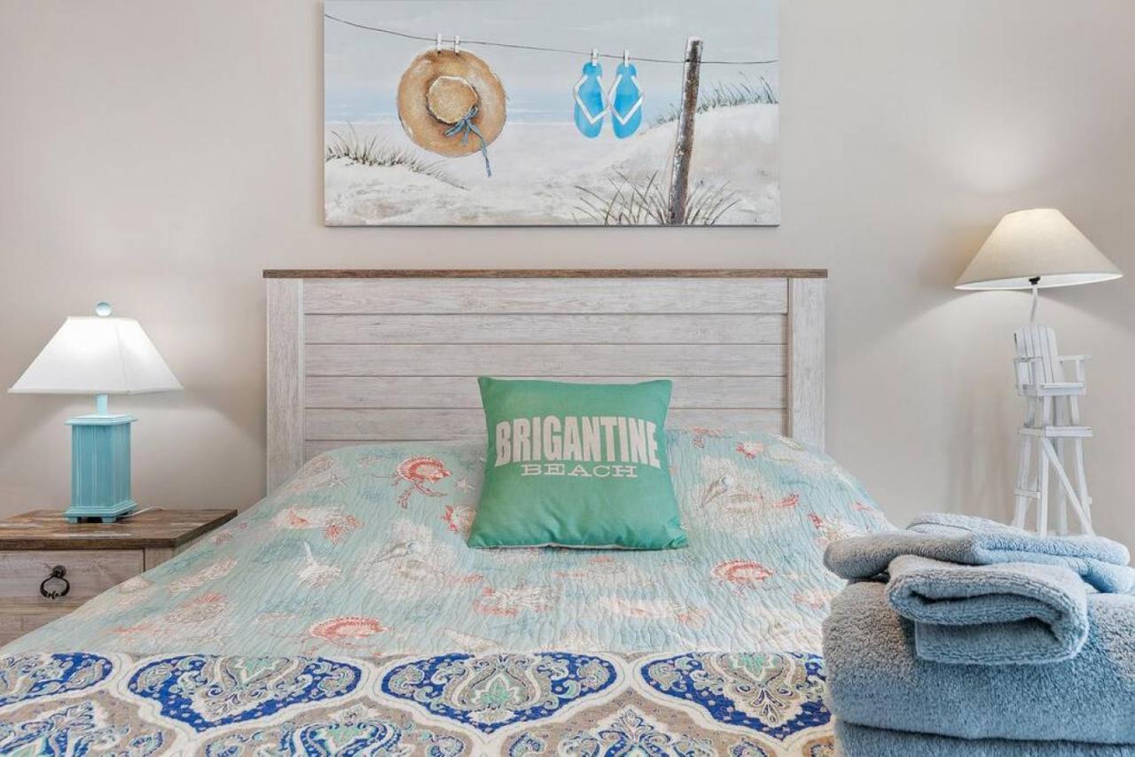 Radiant Beach Block Condo Parking Patio Brigantine Extérieur photo